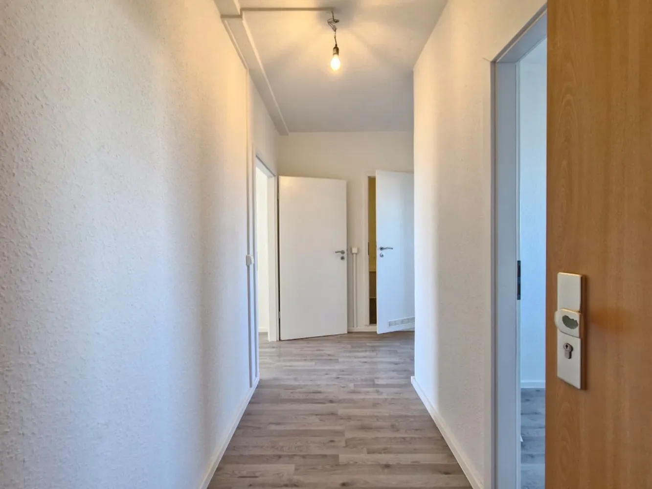 4 Zimmer Wohnung mit 69 m² in Chemnitz – Bild 10