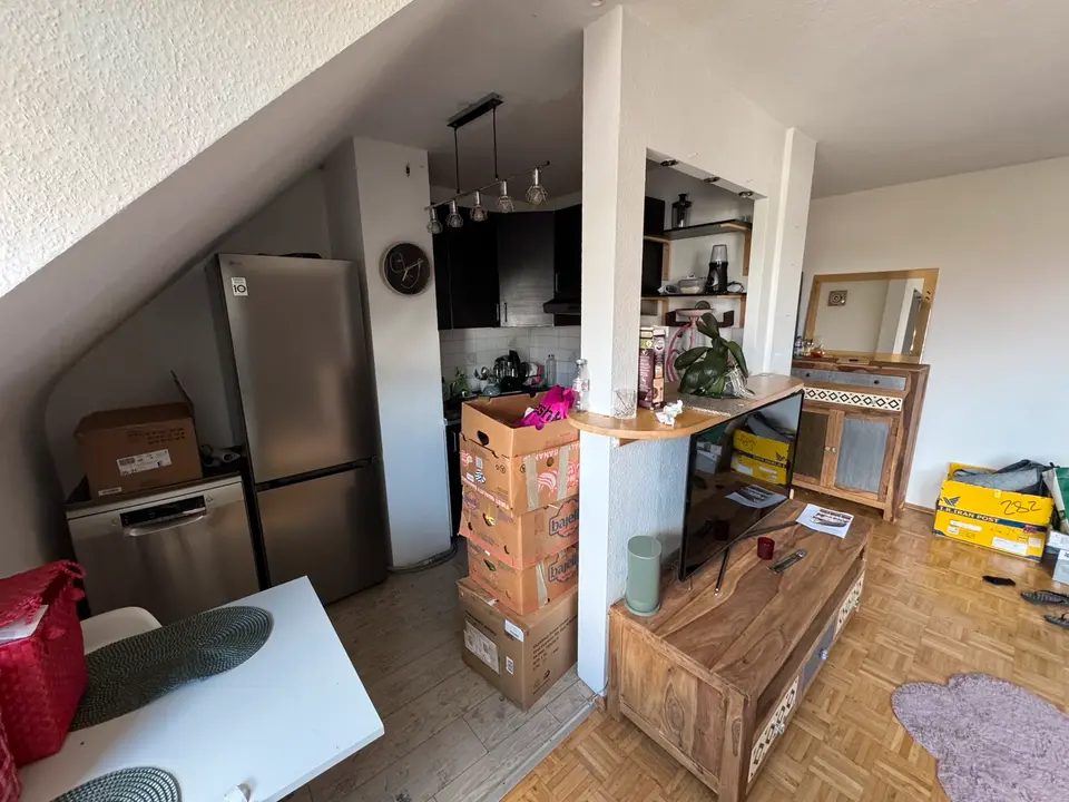 2 Zimmer Wohnung mit 42 m² in Aachen – Bild 2