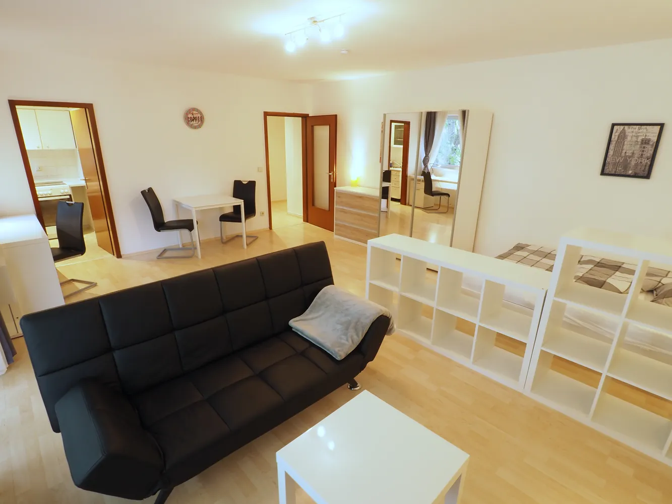 1 Zimmer Wohnung mit 49 m² in Frankfurt am Main – Bild 3