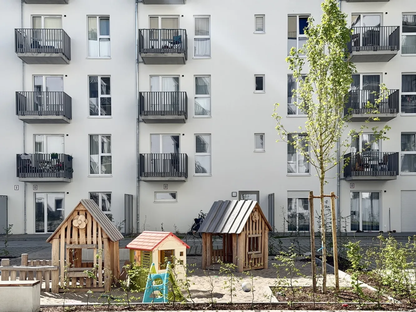 3 Zimmer Wohnung mit 77 m² in Berlin – Bild 1