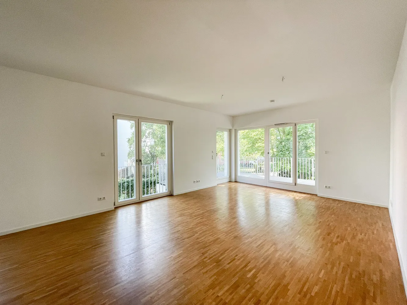 3 Zimmer Wohnung mit 89 m² in Berlin – Bild 2
