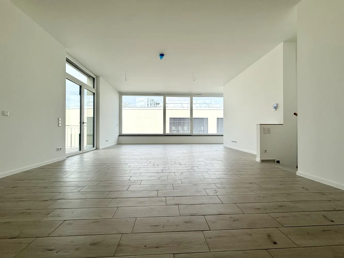 4 room apartment with 174 m² in Chemnitz – Photo 2