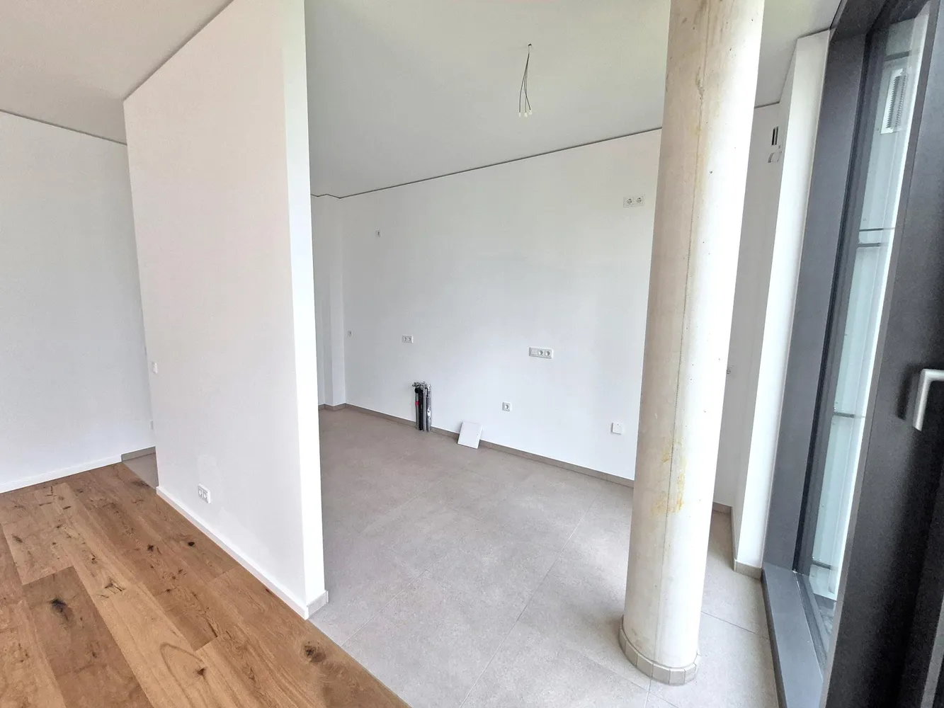 2 Zimmer Wohnung mit 118 m² in Hannover – Bild 3