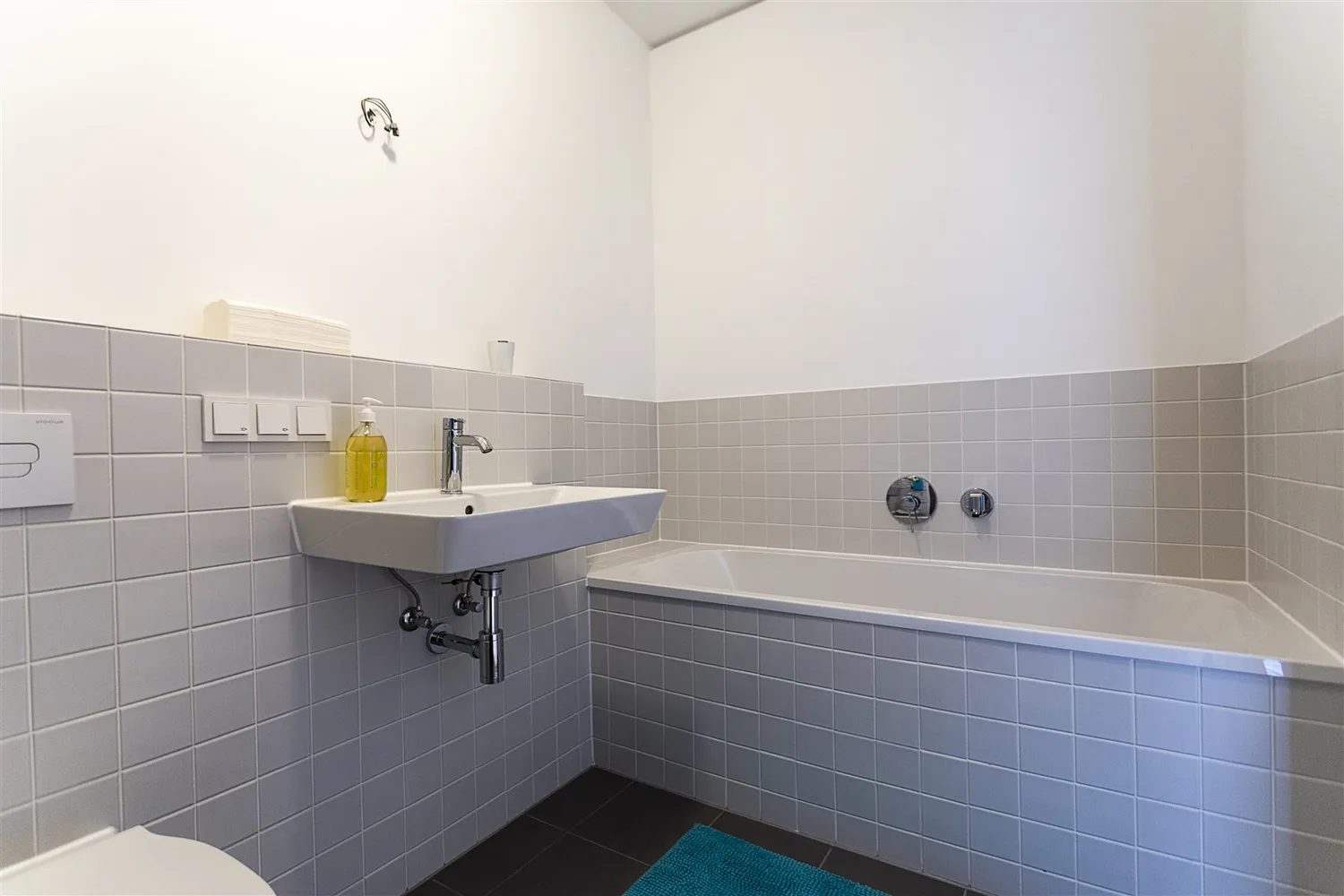 2 Zimmer Wohnung mit 65 m² in Berlin – Bild 7