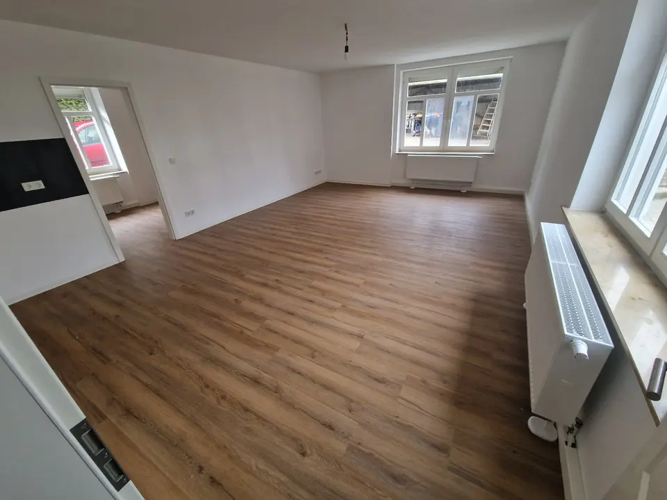 5 Zimmer Wohnung mit 140 m² in Schwarzenberg – Bild 2