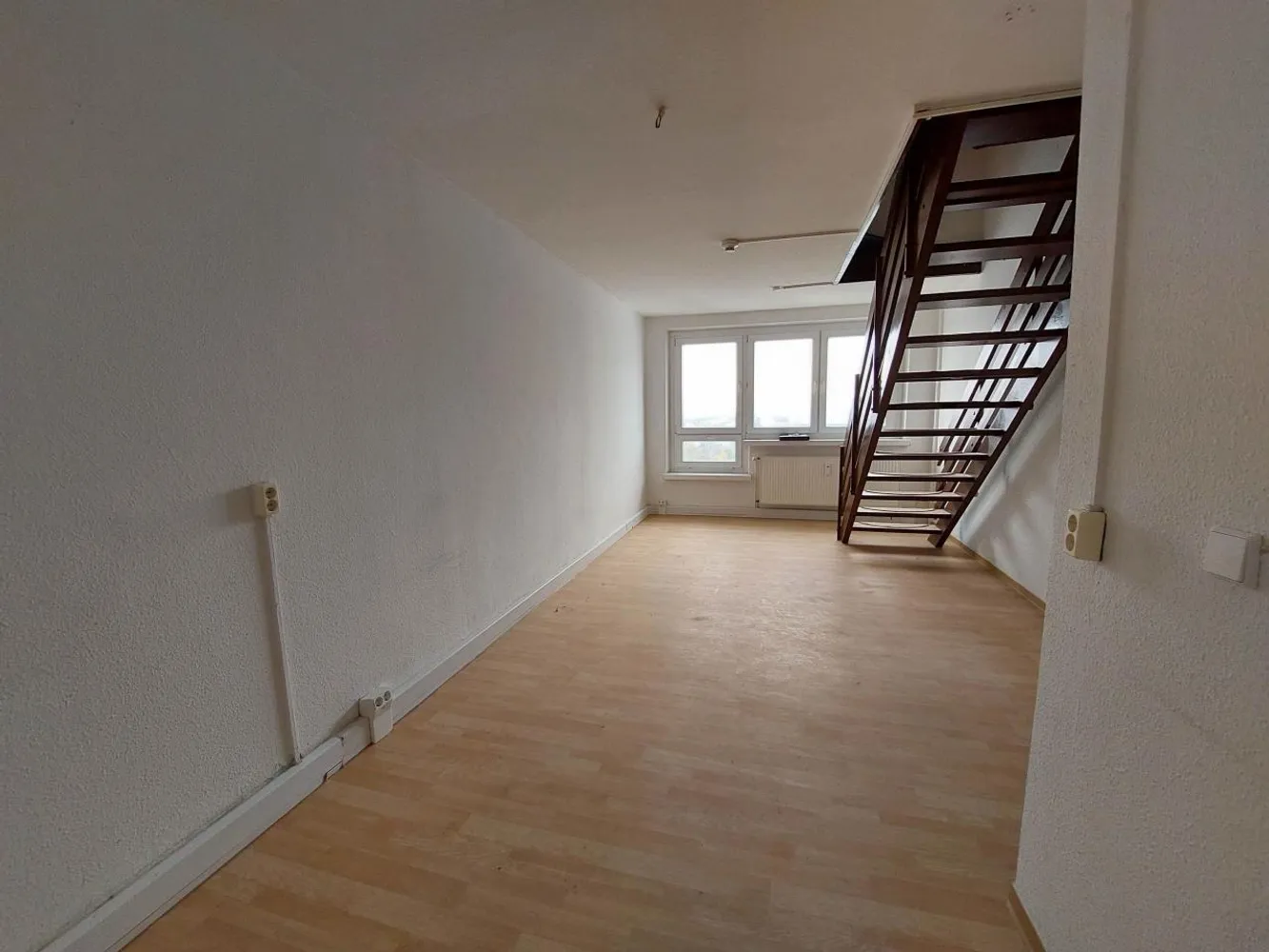 3 Zimmer Wohnung mit 90 m² in Magdeburg – Bild 3