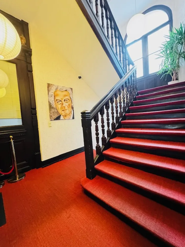 1 Zimmer Wohnung mit 52 m² in Wiesbaden – Bild 2