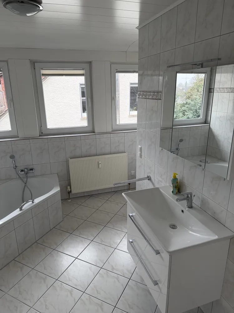 4 Zimmer Wohnung mit 135 m² in Mainz – Bild 3