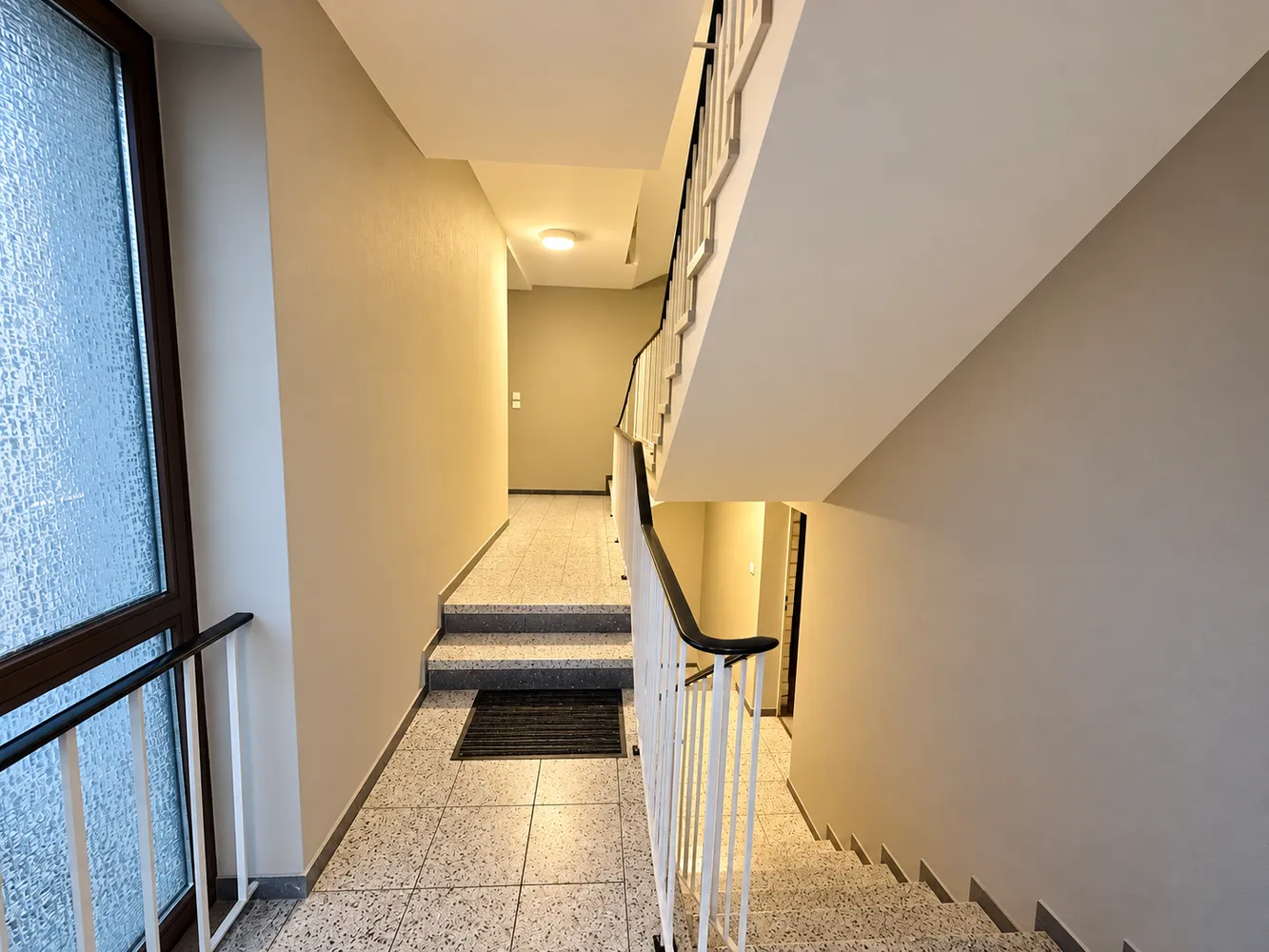 1 room apartment with 27 m² in Mülheim an der Ruhr – Photo 8