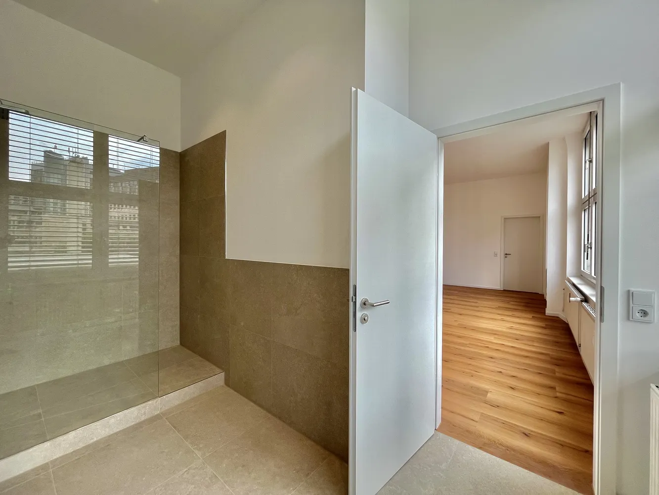 1 room apartment with 64 m² in Augsburg – Photo 10