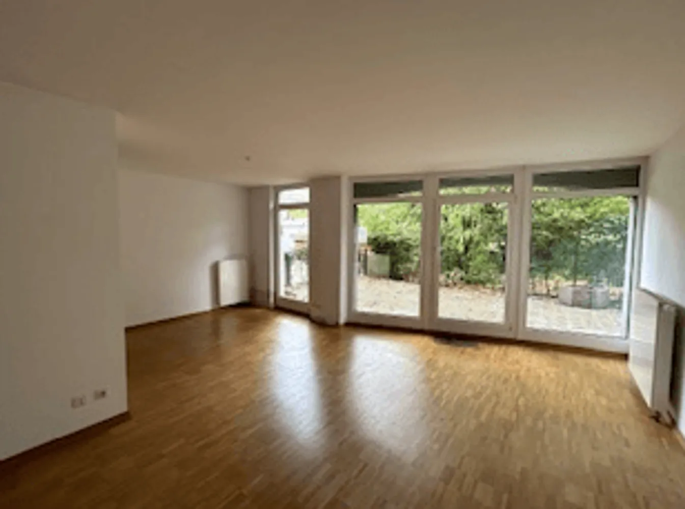 2 Zimmer Wohnung mit 78 m² in Düsseldorf – Bild 1