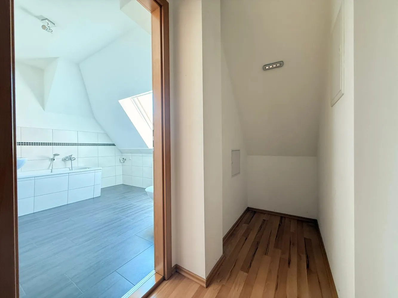 1 Zimmer Wohnung mit 37 m² in Bitterfeld-Wolfen – Bild 6