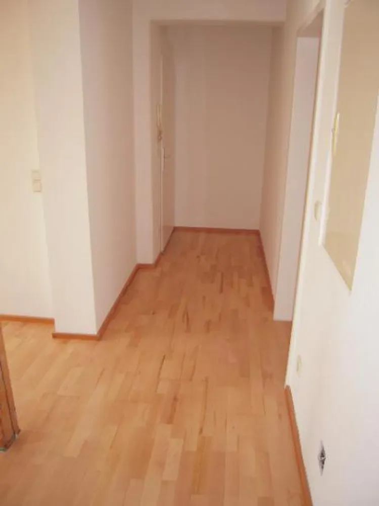 3 Zimmer Wohnung mit 92 m² in Nürnberg – Bild 9
