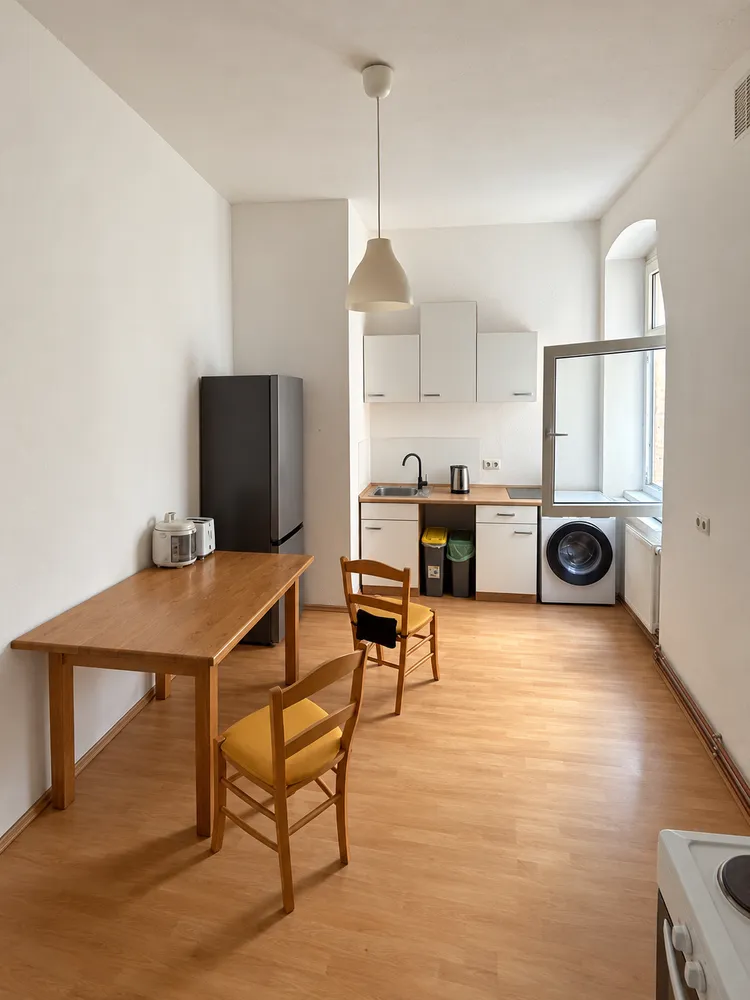 2 room apartment with 70 m² in Berlin – Photo 5