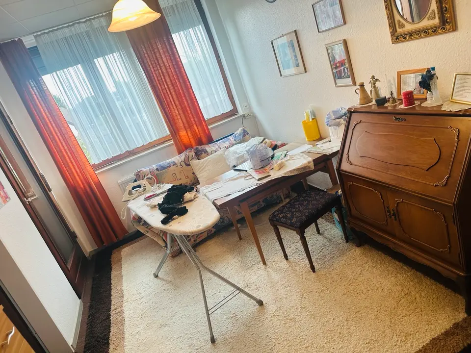 4 Zimmer Wohnung mit 320 m² in Krefeld – Bild 9