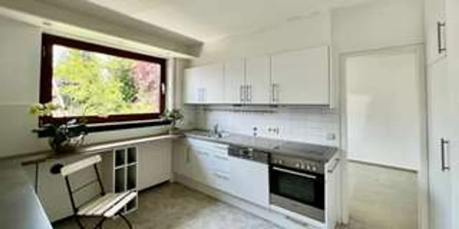 4 Zimmer Wohnung mit 130 m² in Stuttgart – Bild 3