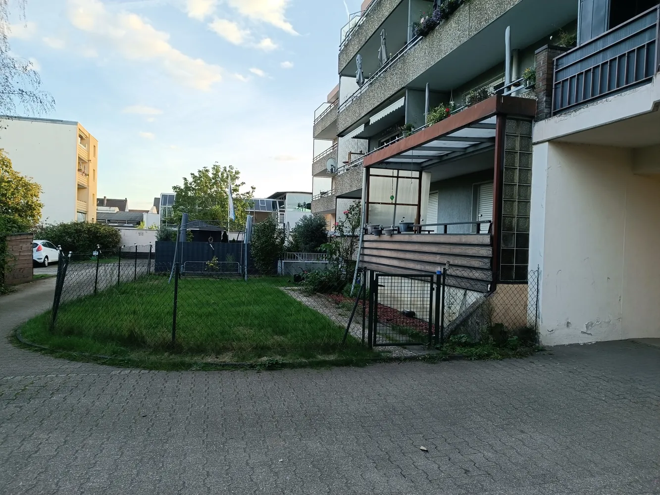 4 room apartment with 99 m² in Duisburg – Photo 1