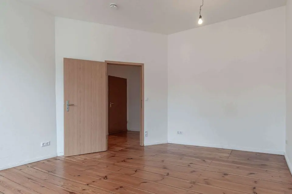 2 room apartment with 58 m² in Berlin – Photo 2