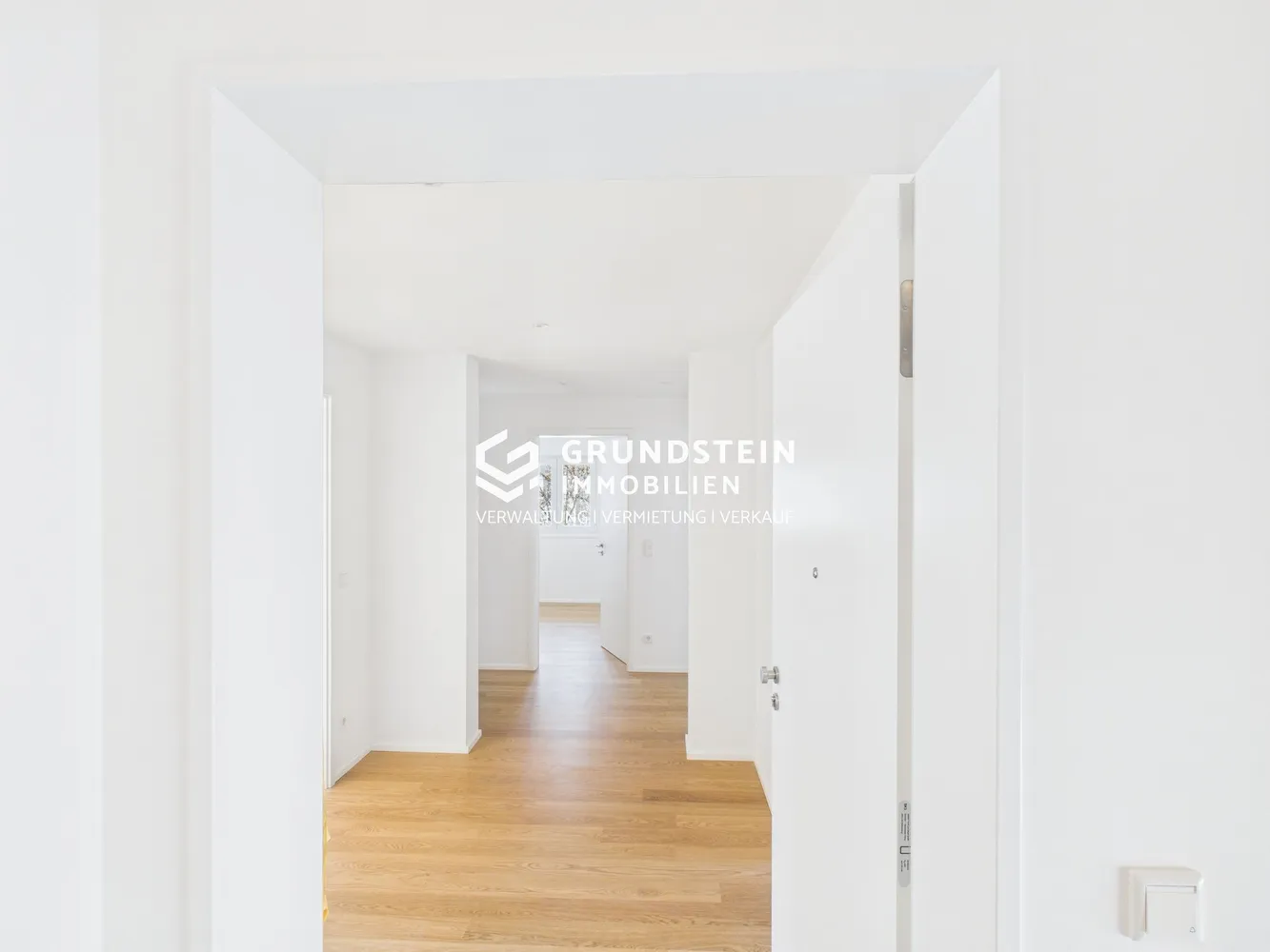 3 Zimmer Wohnung mit 90 m² in München – Bild 4