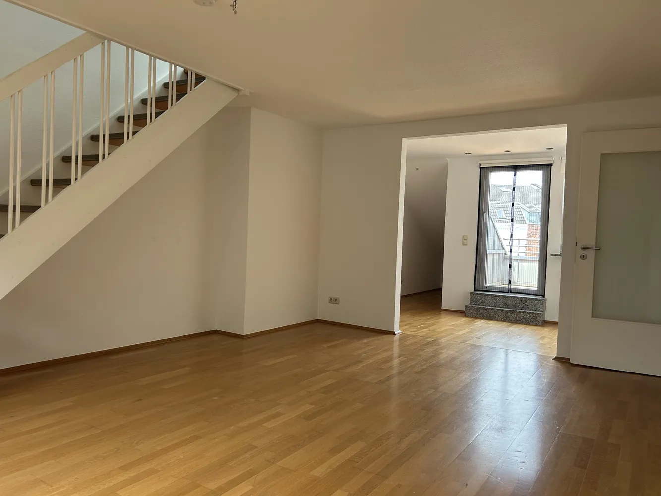3 Zimmer Wohnung mit 90 m² in Aachen – Bild 1