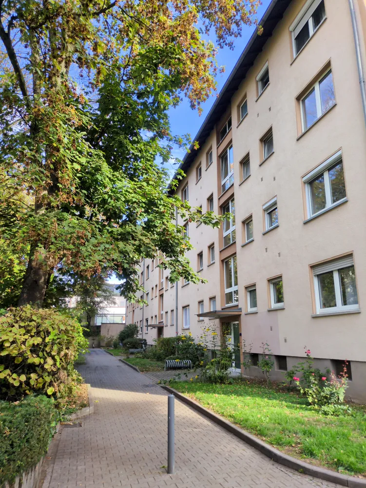 3 Zimmer Wohnung mit 70 m² in Frankfurt am Main – Bild 2