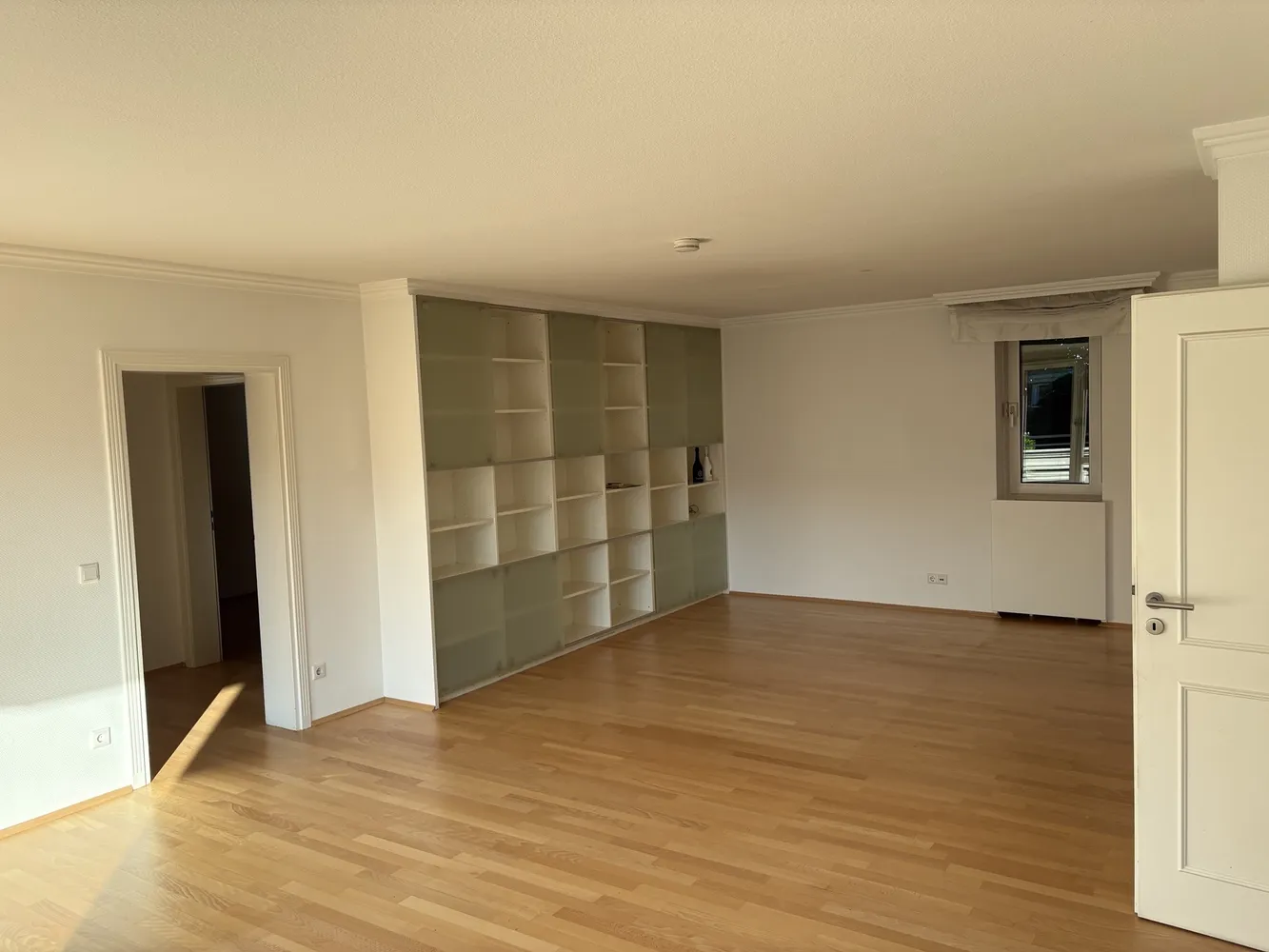 6 room apartment with 195 m² in Düsseldorf – Photo 12