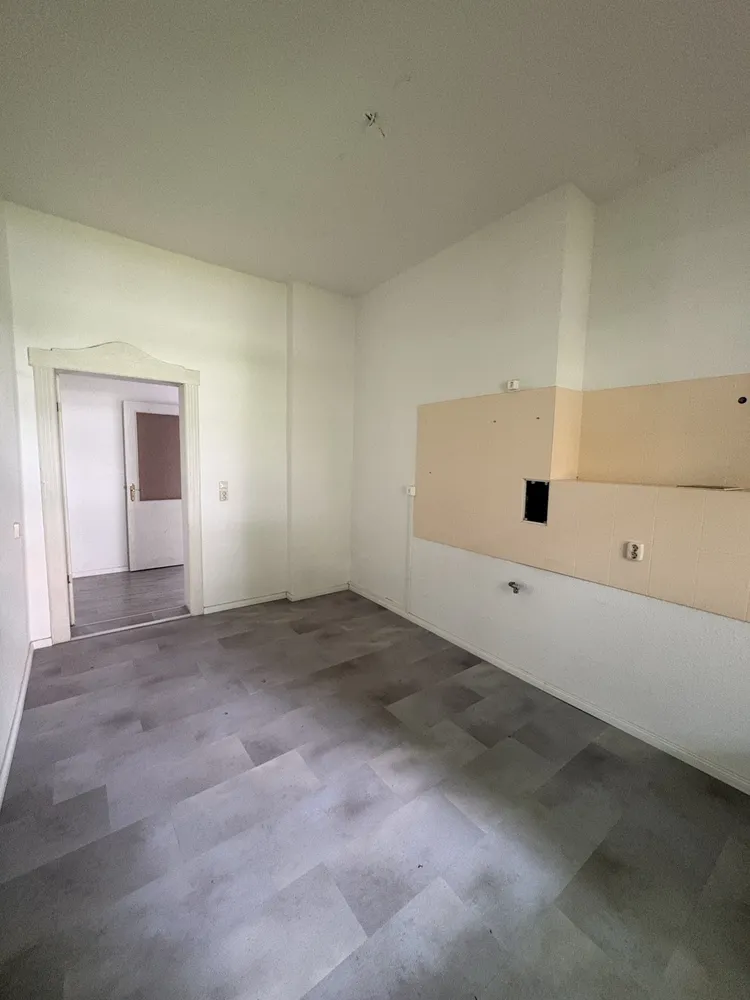 4 Zimmer Wohnung mit 110 m² in Halle (Saale) – Bild 6