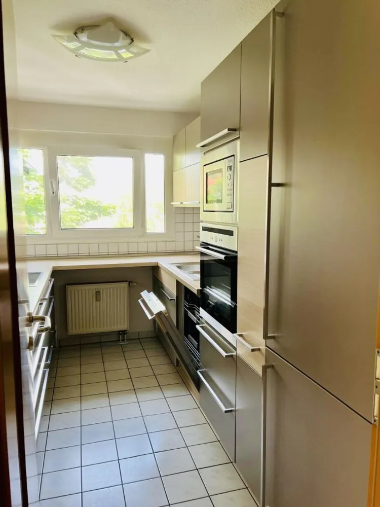 4 Zimmer Wohnung mit 74 m² in Stuttgart – Bild 2