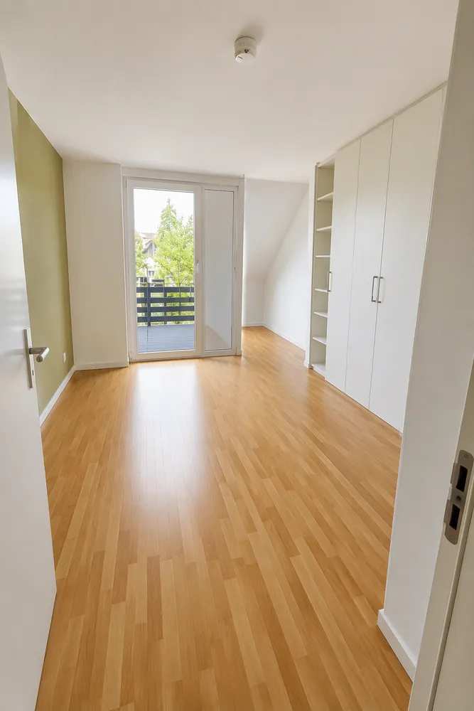 2 Zimmer Wohnung mit 75 m² in Dresden – Bild 2