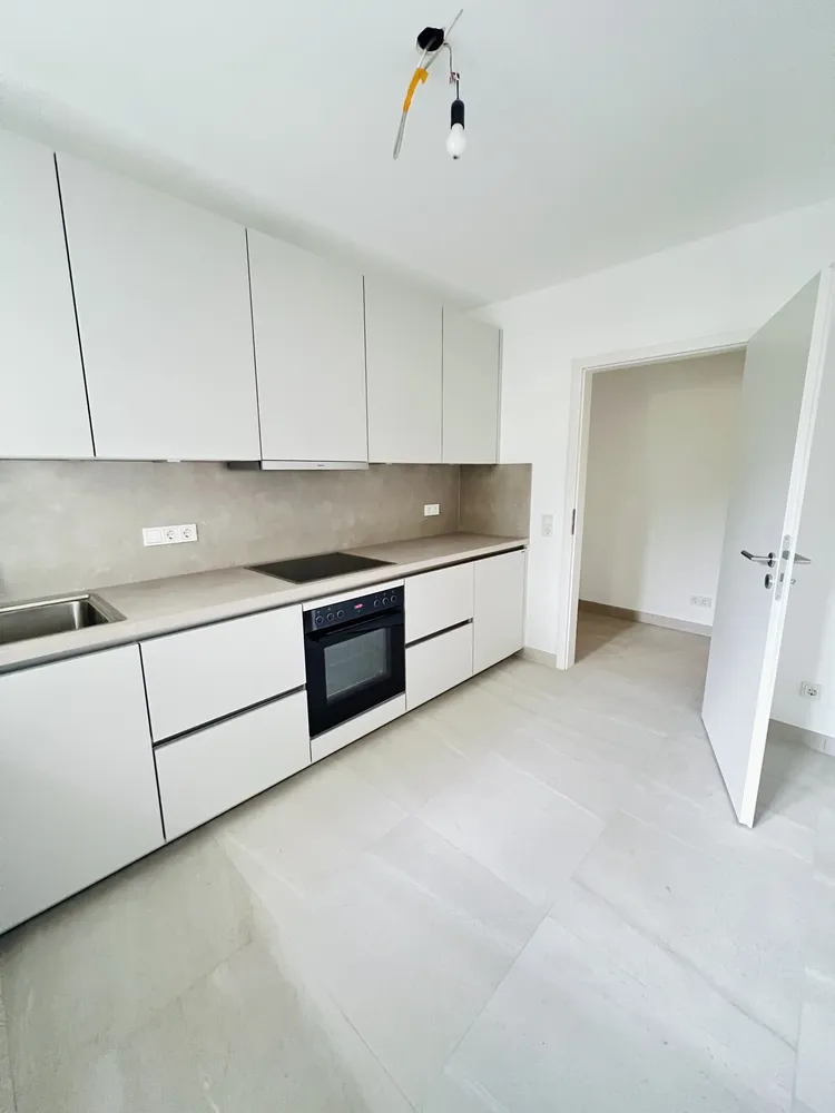 2 Zimmer Wohnung mit 63 m² in Köln – Bild 2