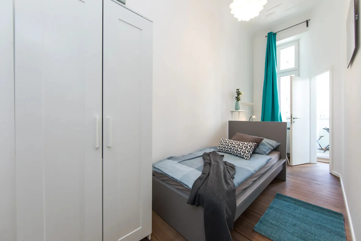 Shared room with 11 m² in Berlin – Photo 1