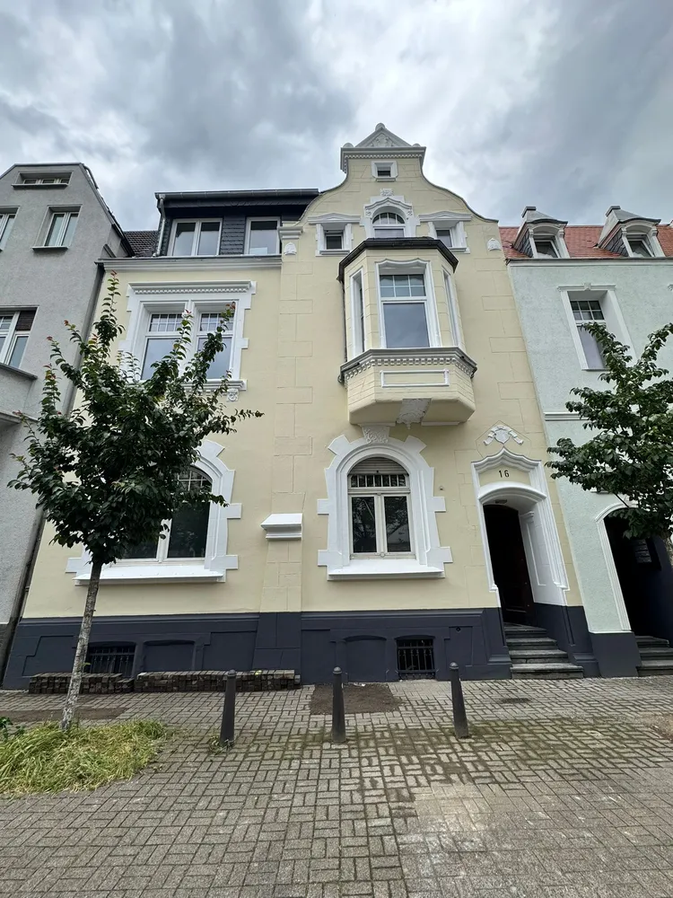 3 Zimmer Wohnung mit 82 m² in Duisburg – Bild 1