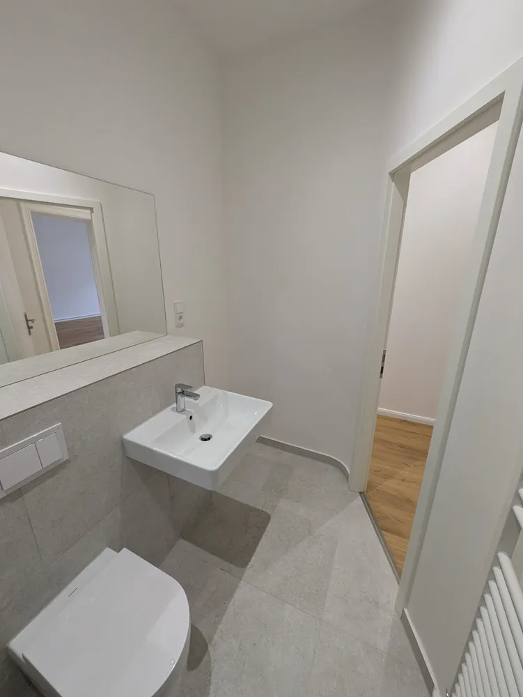 2 Zimmer Wohnung mit 73 m² in Berlin – Bild 4