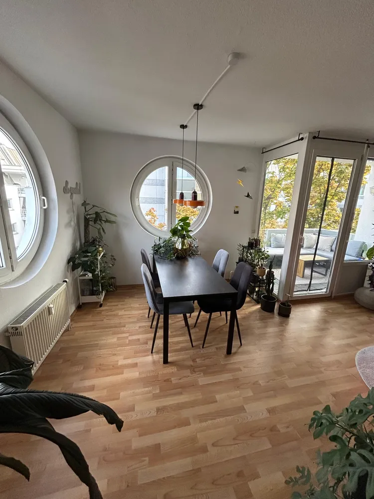3 Zimmer Wohnung mit 87 m² in Stuttgart – Bild 2