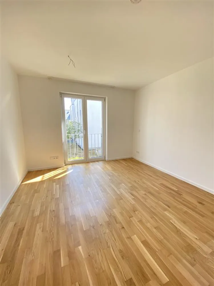 2 Zimmer Wohnung mit 66 m² in Wiesbaden – Bild 6