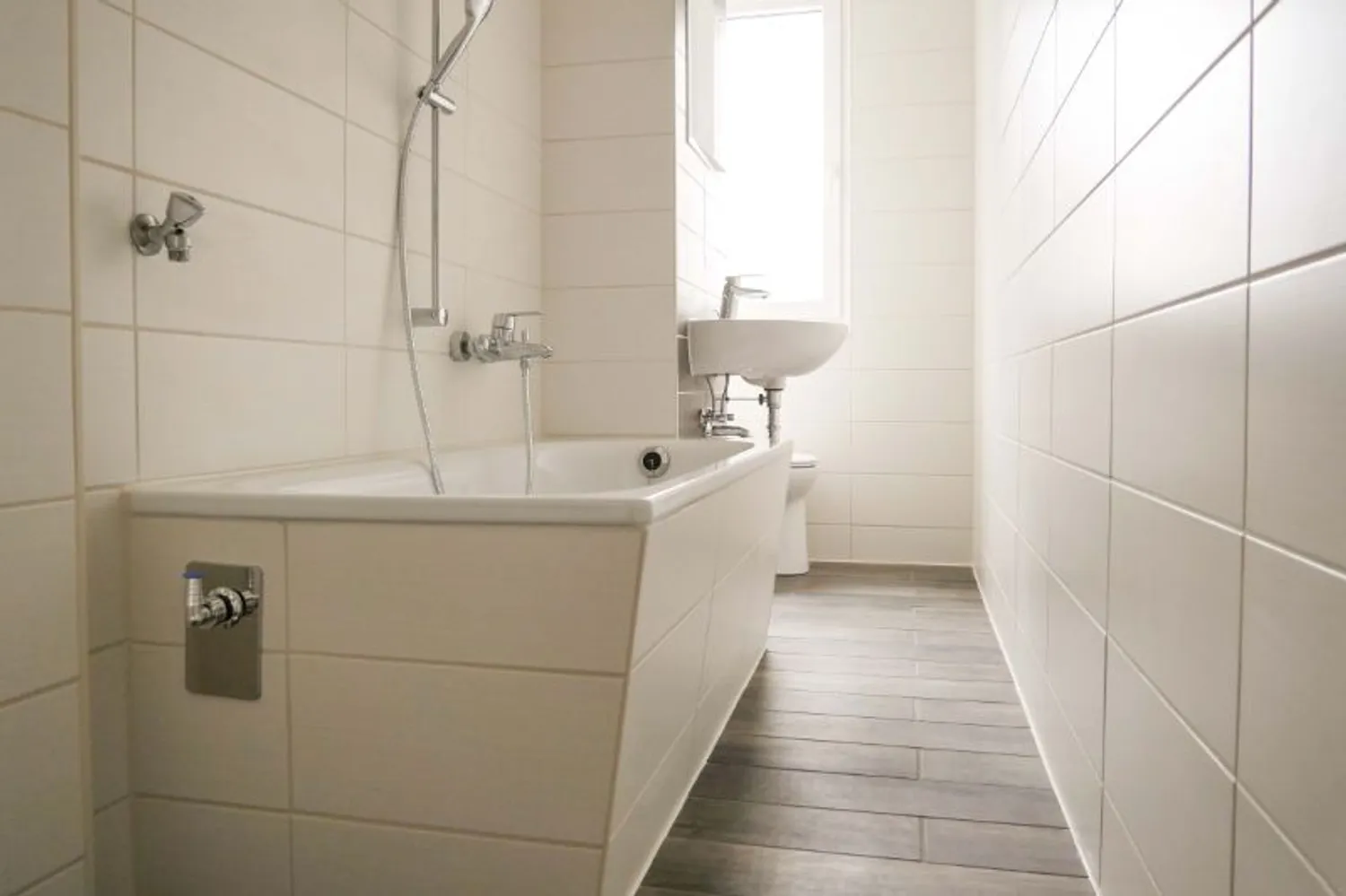 2 Zimmer Wohnung mit 48 m² in Magdeburg – Bild 2