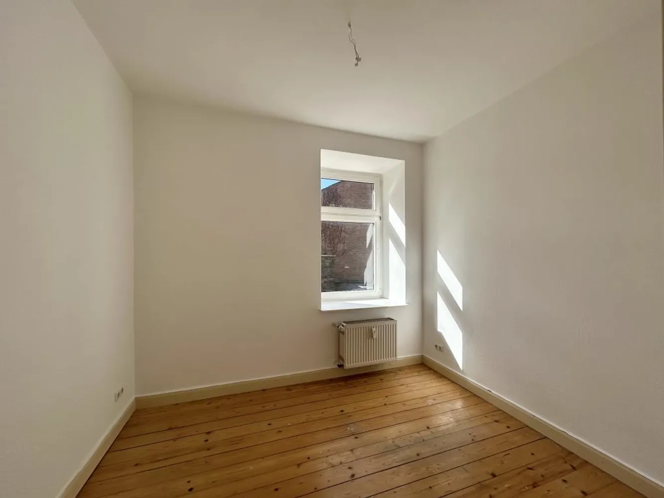 4 Zimmer Wohnung mit 94 m² in Leverkusen – Bild 3