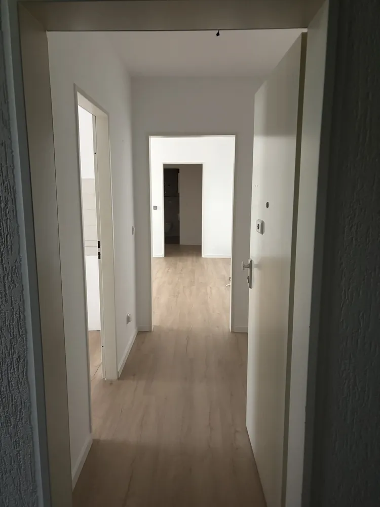 2 Zimmer Wohnung mit 67 m² in Düsseldorf – Bild 2