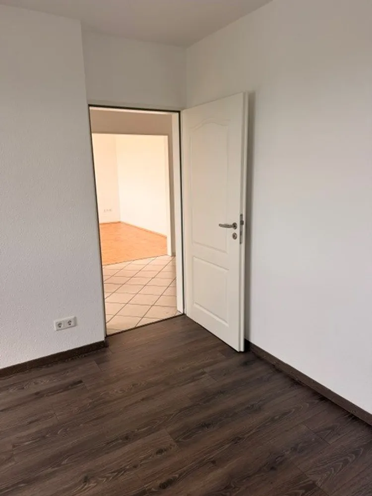 2 Zimmer Wohnung mit 62 m² in Solingen – Bild 3