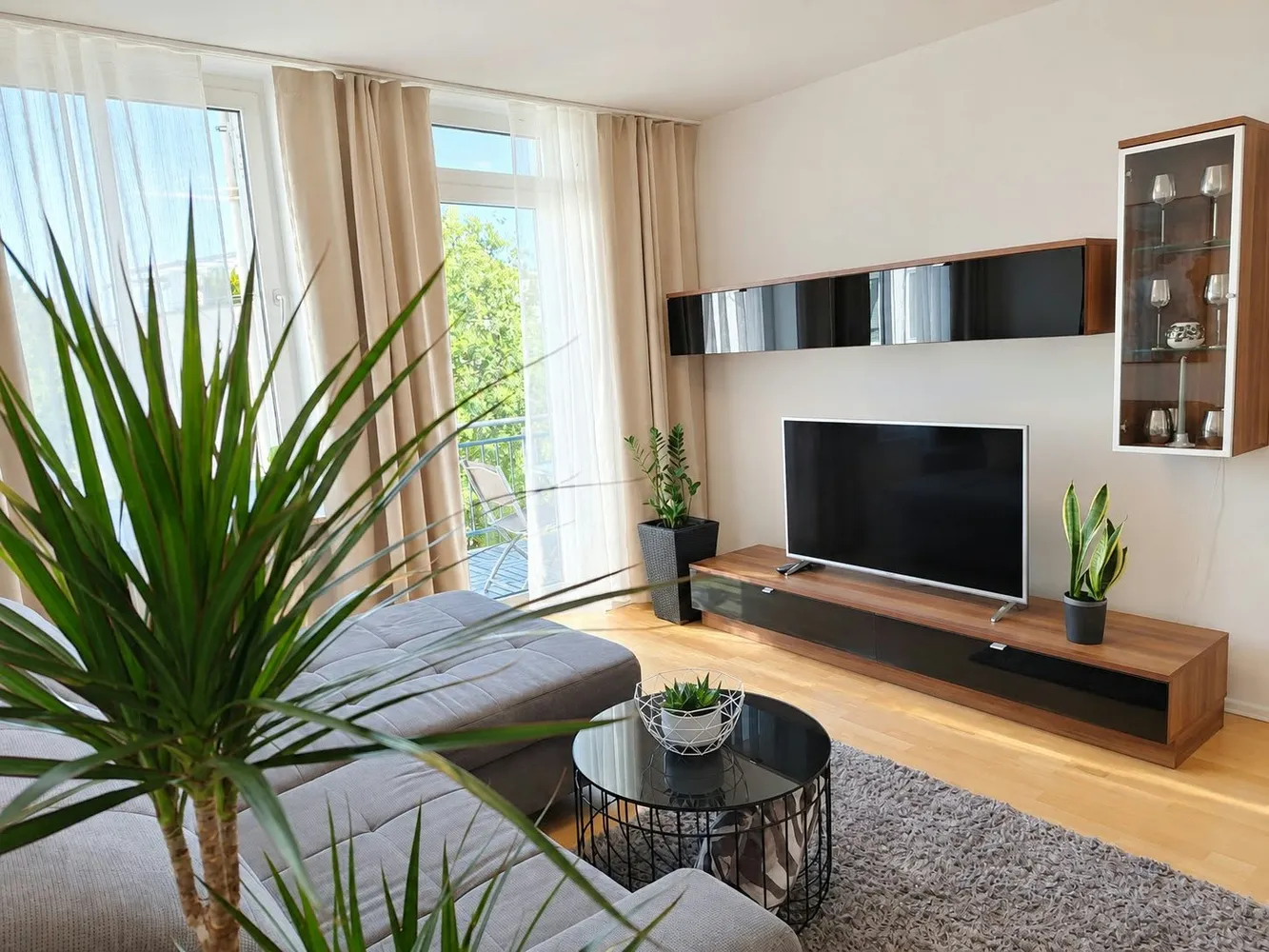 2 Zimmer Wohnung mit 50 m² in München – Bild 6