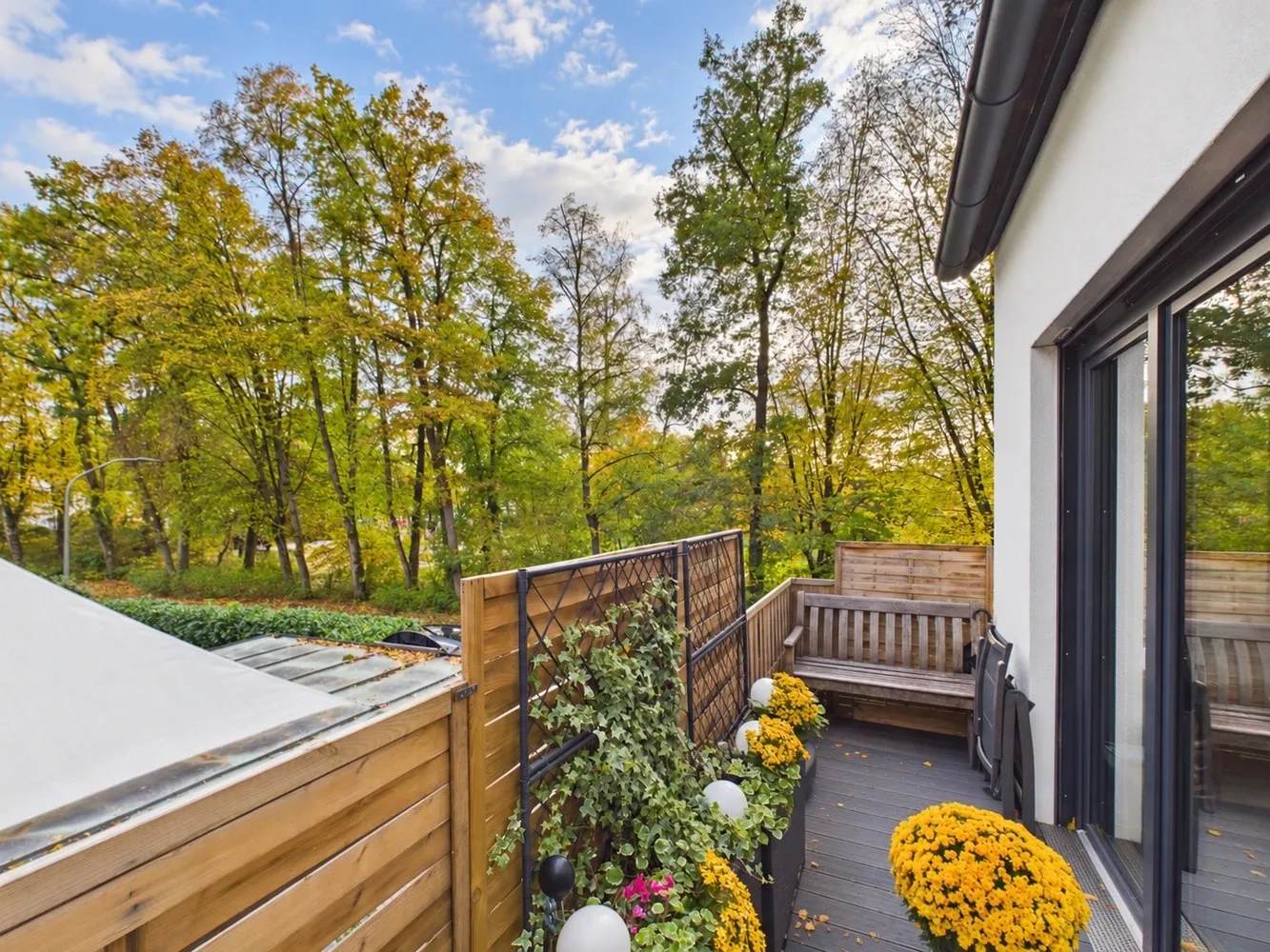 3 Zimmer Wohnung mit 99 m² in München – Bild 4