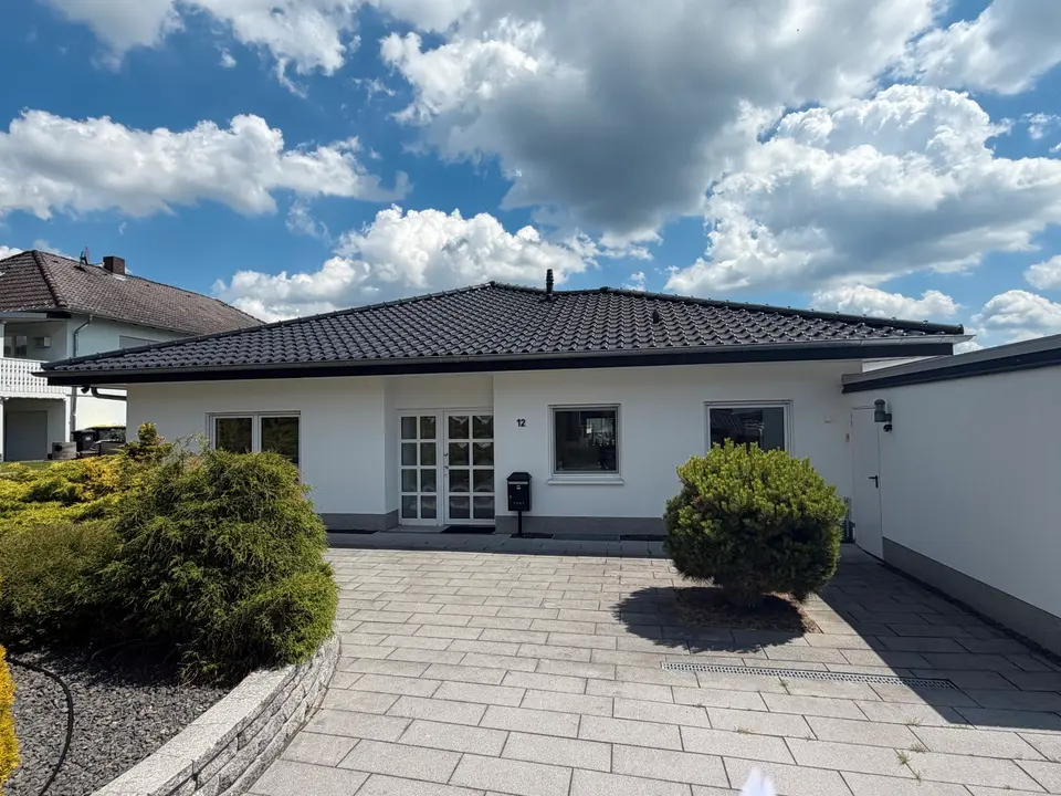 3 Zimmer Wohnung mit 243 m² in Kassel – Bild 2