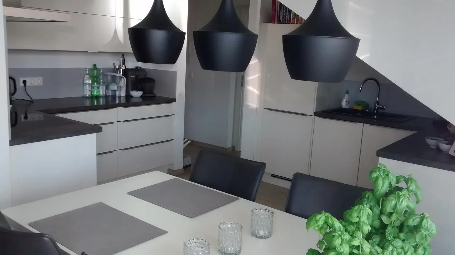 3 Zimmer Wohnung mit 81 m² in Karlsruhe – Bild 2