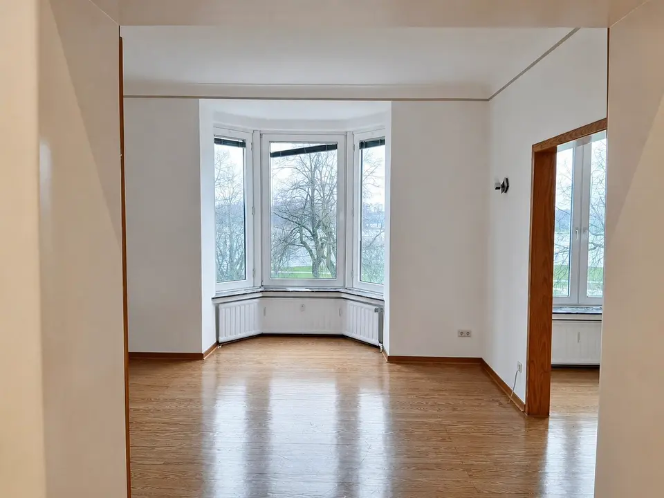 5 Zimmer Wohnung mit 136 m² in Duisburg – Bild 1