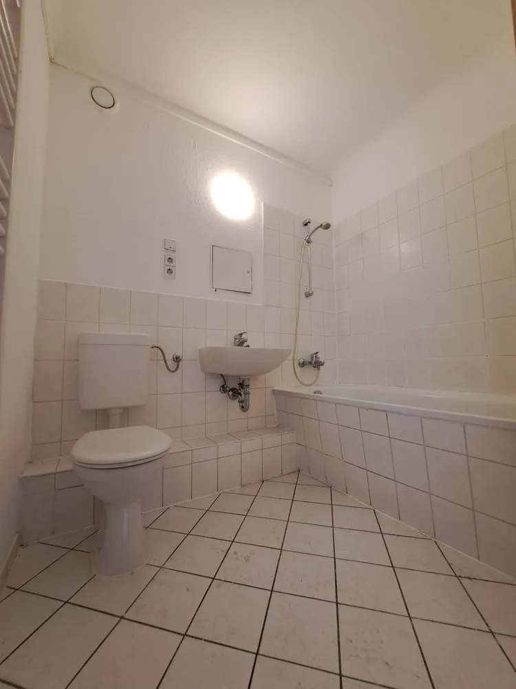 2 Zimmer Wohnung mit 54 m² in Magdeburg – Bild 4