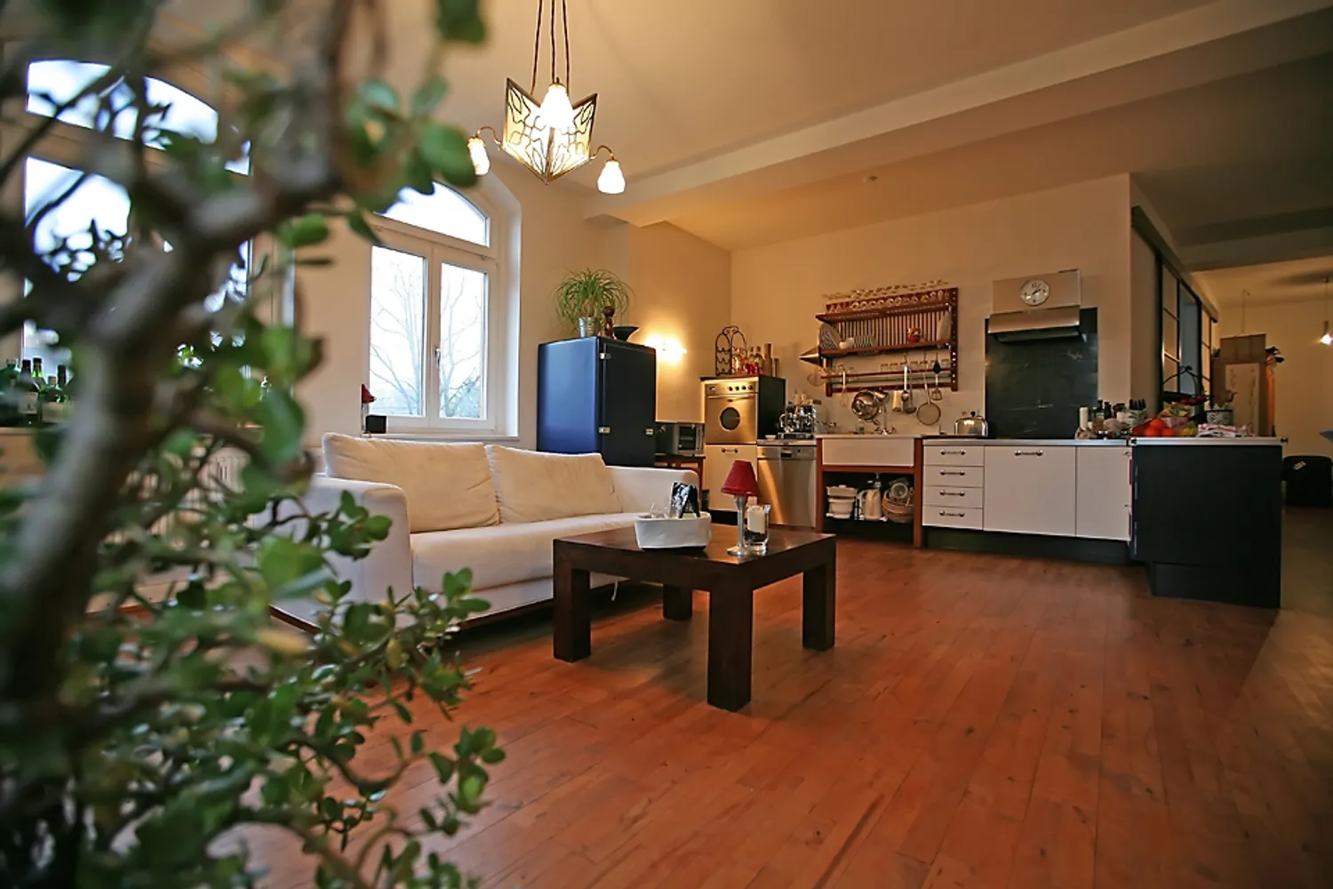 2 Zimmer Wohnung mit 99 m² in Hamburg – Bild 4