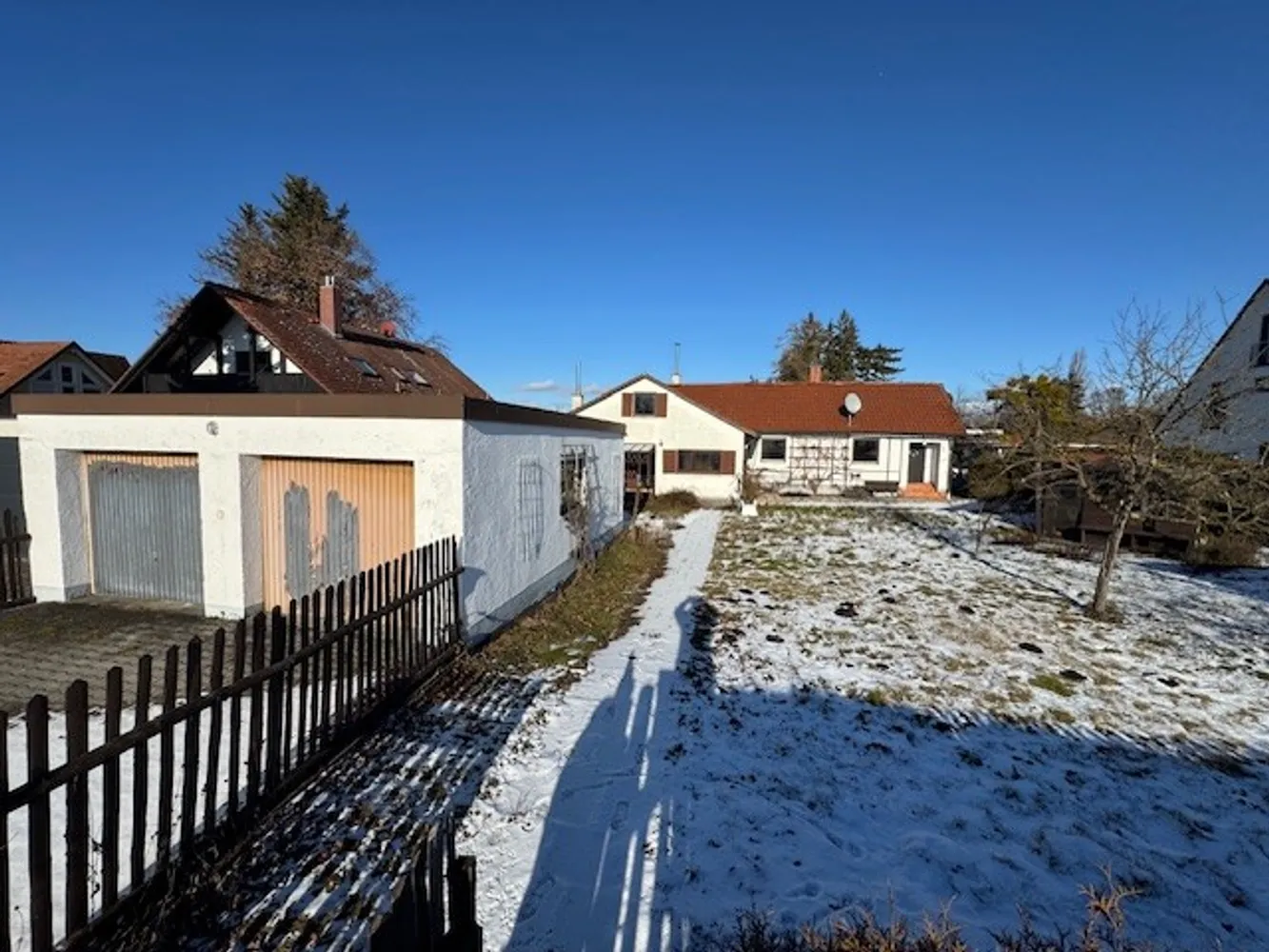 7 Zimmer Haus mit 192 m² in München – Bild 1