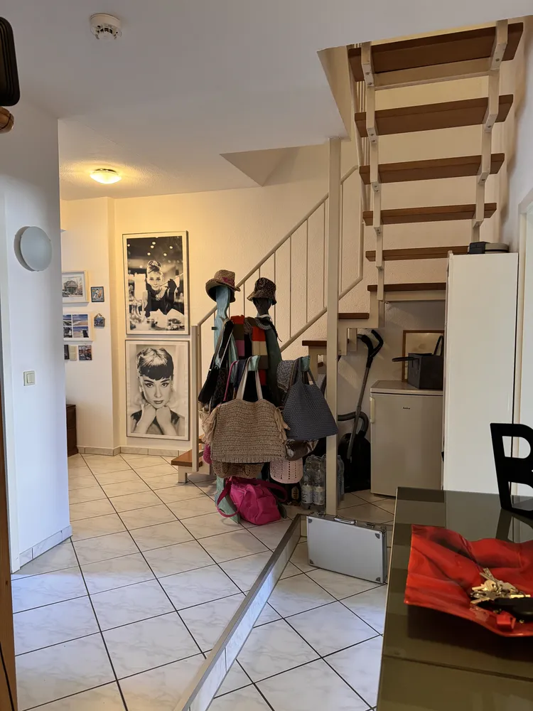 2 Zimmer Wohnung mit 75 m² in Krefeld – Bild 4