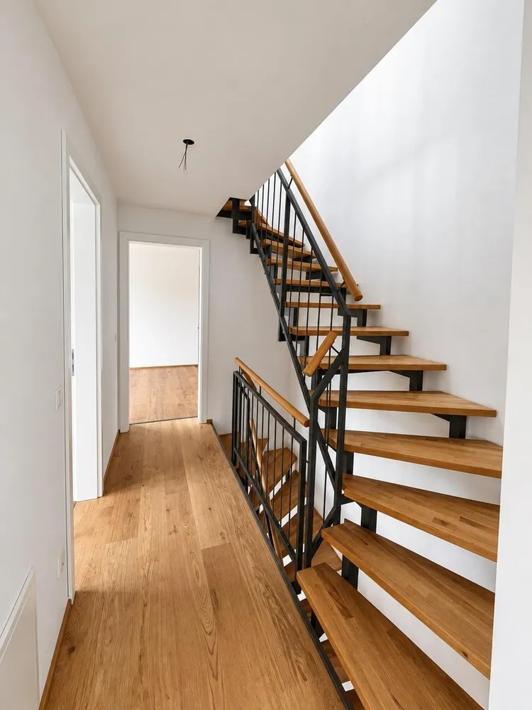6 Zimmer Haus mit 131 m² in München – Bild 10
