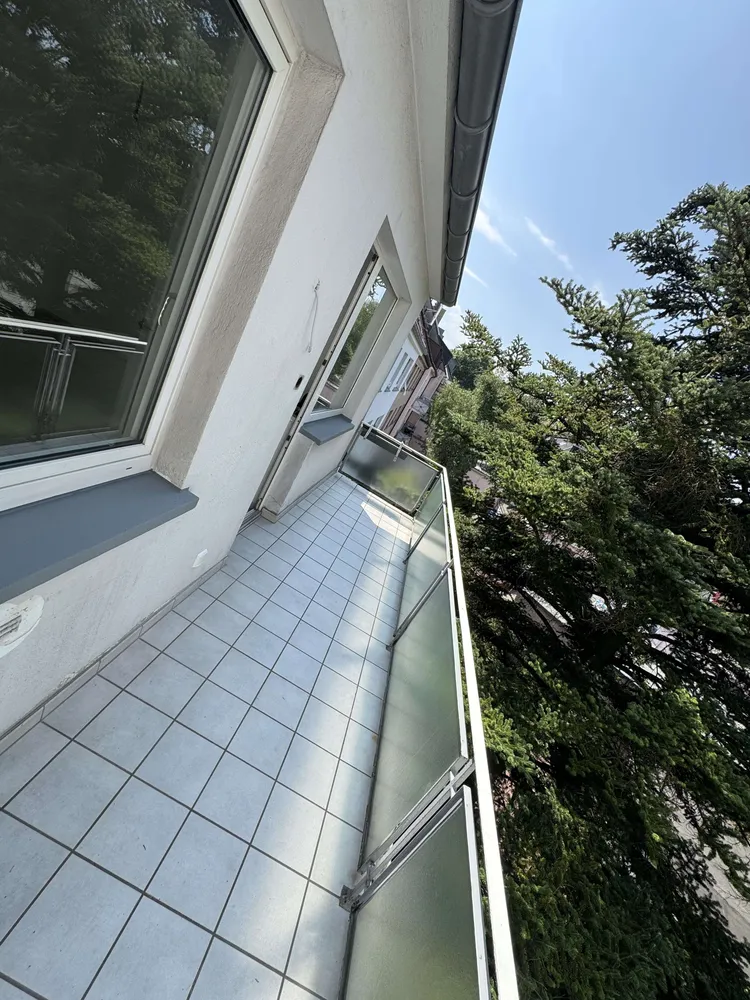 3 Zimmer Wohnung mit 77 m² in Essen – Bild 2